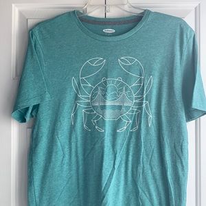 old navy graphic tee